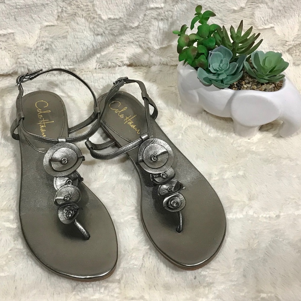 Cole Haan Like New Metallic Thong Sandal